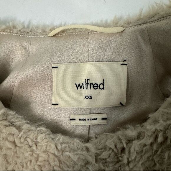 Aritzia Wilfred White Laboratorie Teddy Jacket Size XXS Oversized Sherpa Cozy - Picture 4 of 8